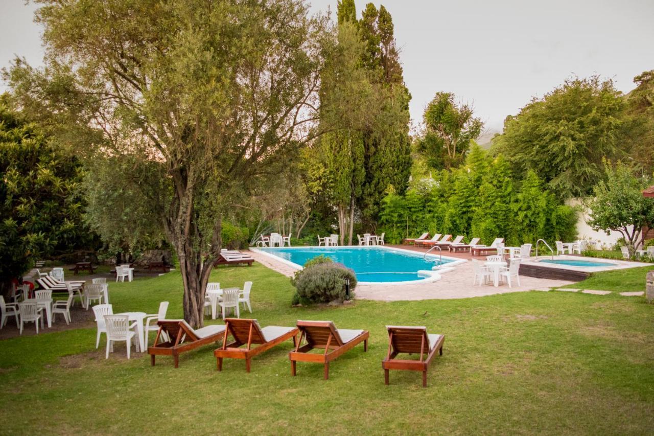 Hostal L' Hirondelle (Adults Only) La Falda Εξωτερικό φωτογραφία