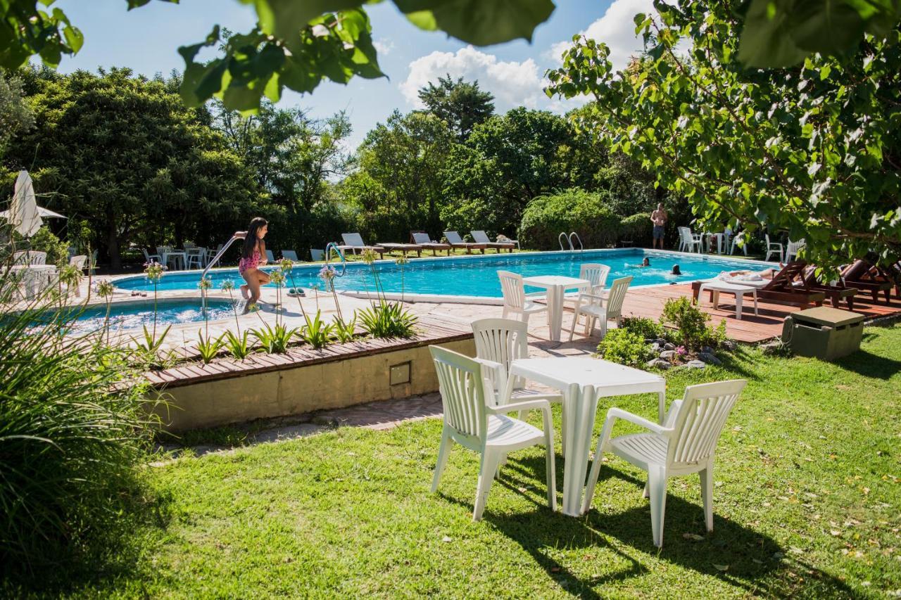 Hostal L' Hirondelle (Adults Only) La Falda Εξωτερικό φωτογραφία